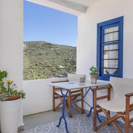 Anastasia The Traditional House Ioulis