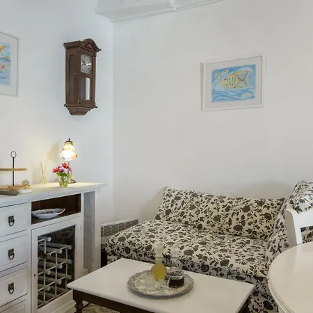 Anastasia The Traditional House Dom wakacyjny Ioulis