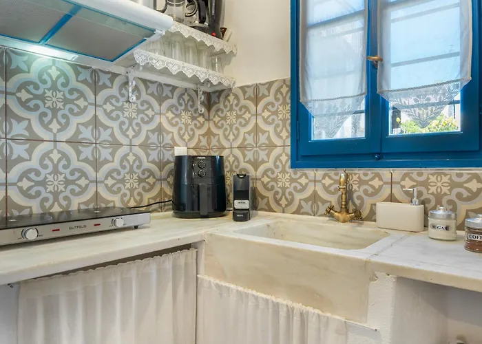 Anastasia The Traditional House Ioulis